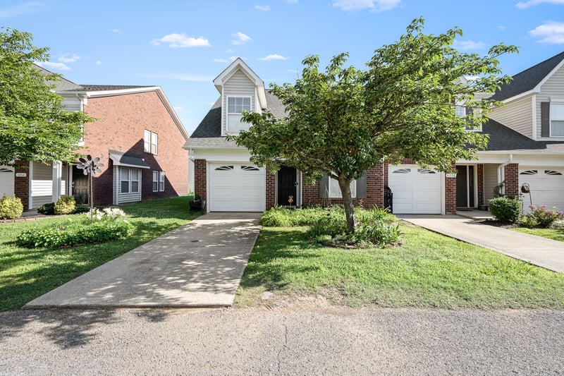 4210 Aurora Cir, Murfreesboro, TN 37127