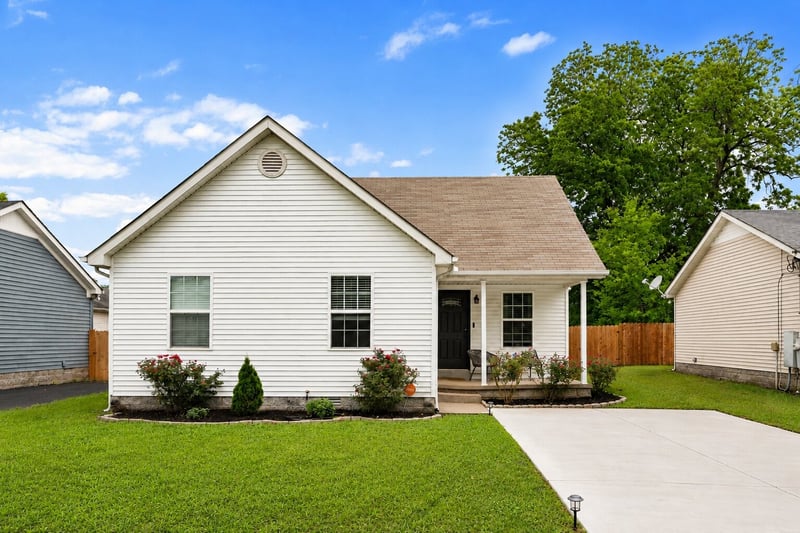 1007 Tyler Dr, Murfreesboro, TN 37130
