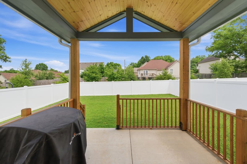 744 Caraway Ln, Nashville, TN 37211