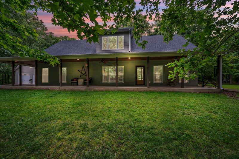 1026 Yellow Creek Rd, Dickson, TN 37055
