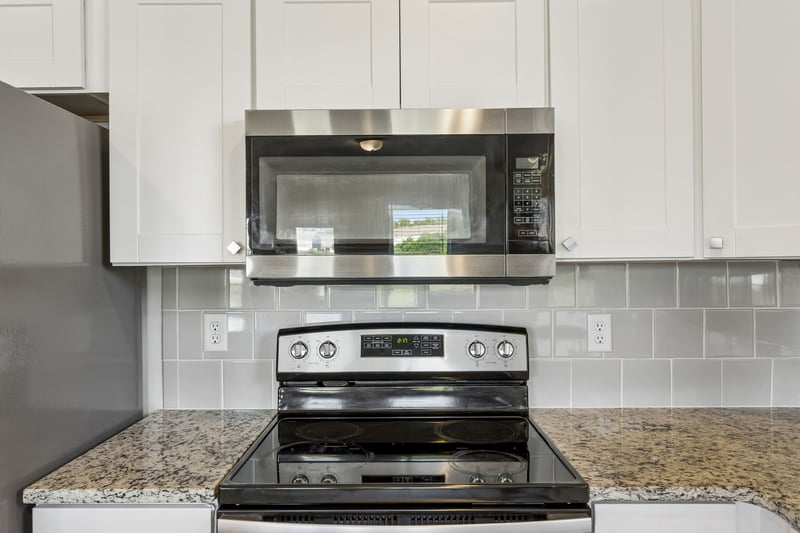 2021 Sercy Dr, Spring Hill, TN 37174