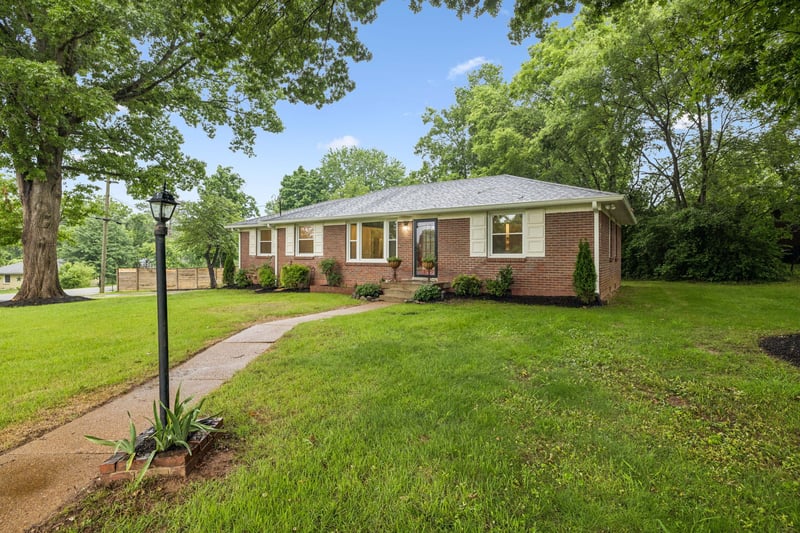 4711 Abbay Dr, Nashville, TN 37211