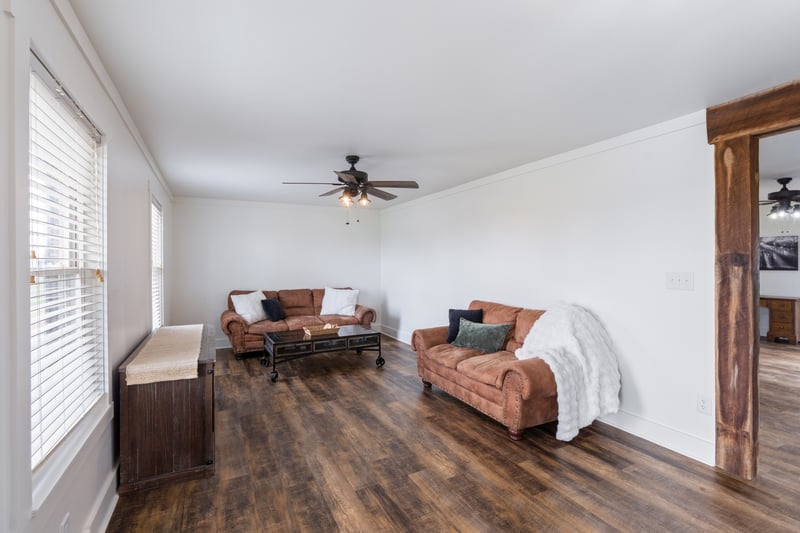 8412 Highway 41 , Adams, TN 37010