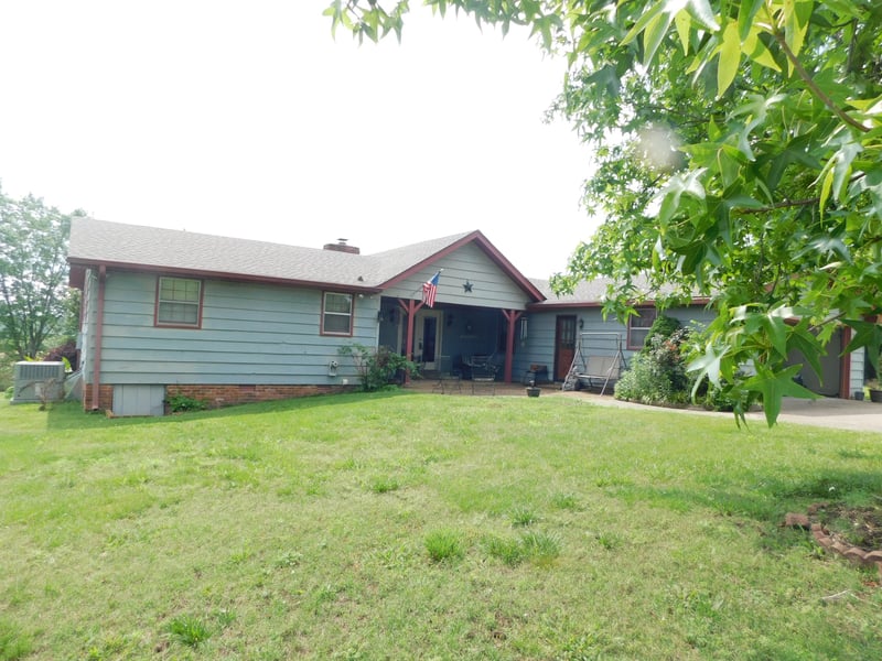 2025 Liberty Ln, Gallatin, TN 37066