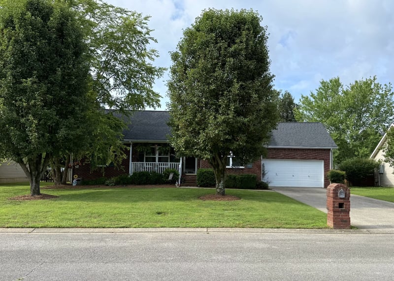 2821 Holsted Dr, Murfreesboro, TN 37128