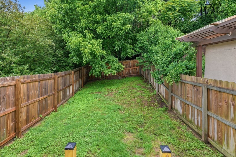8175 Coley Davis Rd, Nashville, TN 37221