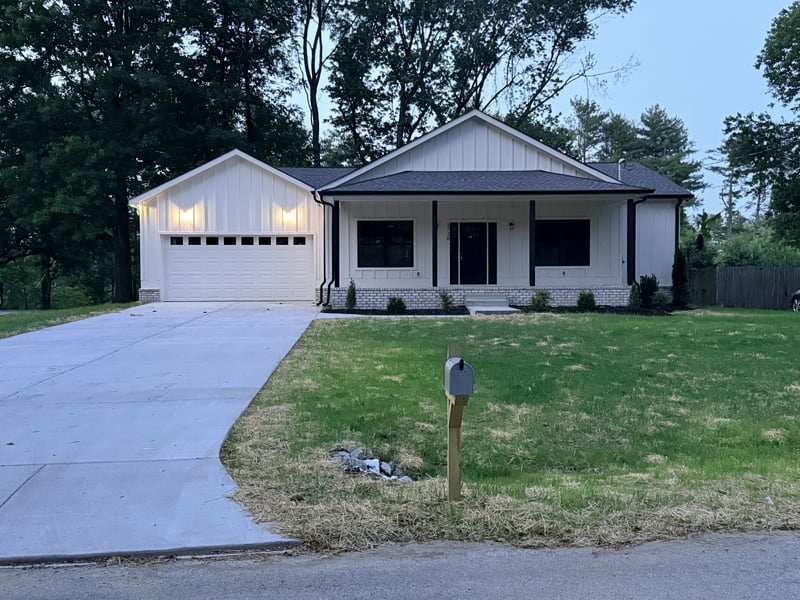 1720 Allison Ave, Columbia, TN 38401
