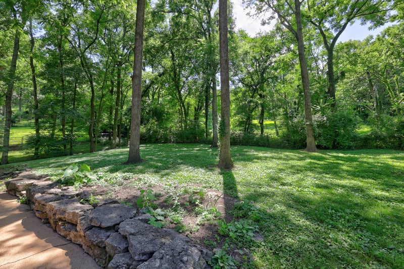1011 Stuart Ln, Brentwood, TN 37027