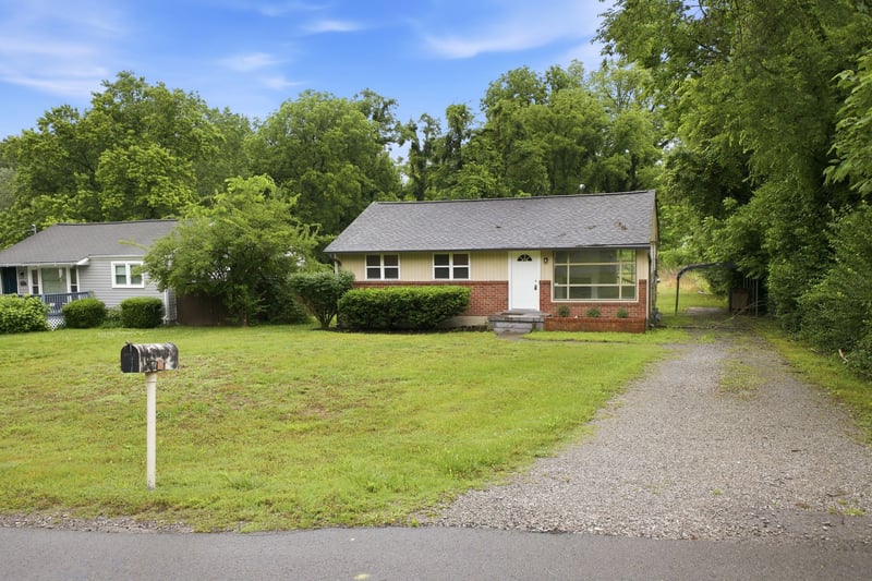 902 Virginia Ave, Nashville, TN 37216