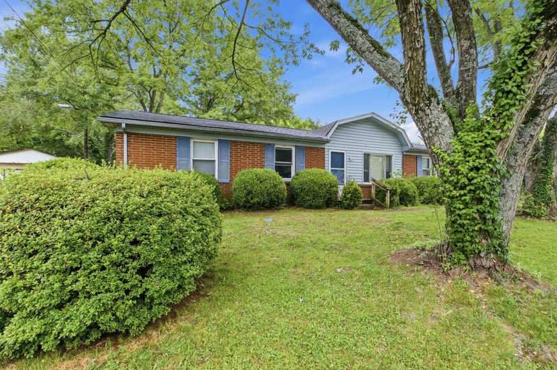 373 Bart Dr, Antioch, TN 37013