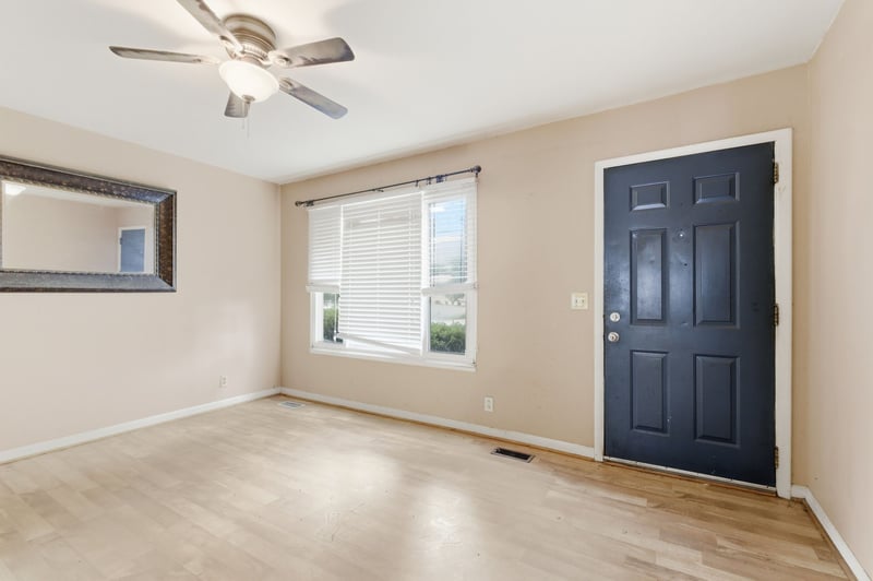 373 Bart Dr, Antioch, TN 37013