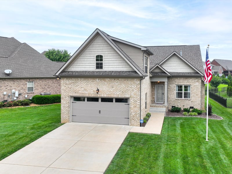 3040 Dogwood Trl, Spring Hill, TN 37174