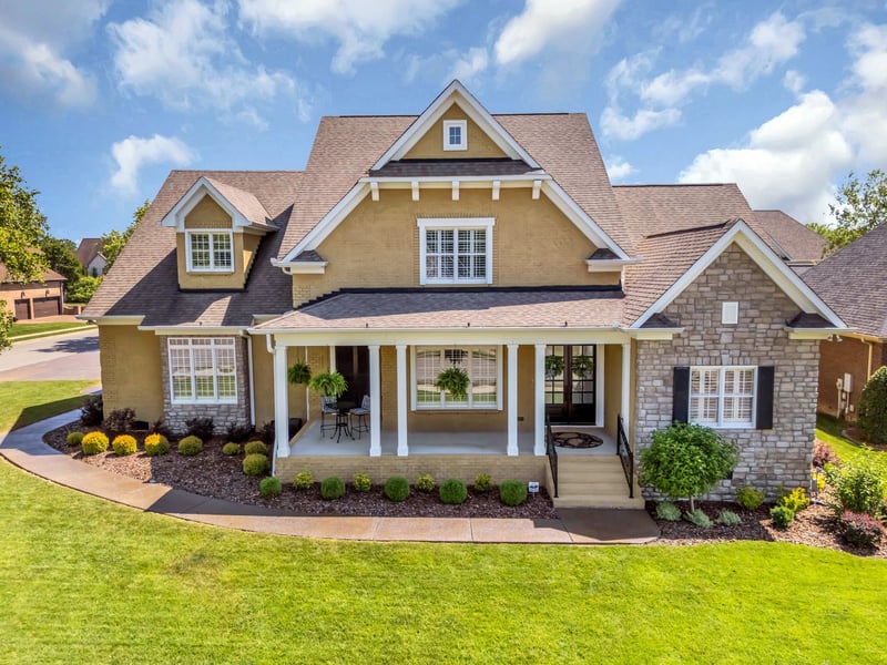 1011 Harlequin Blvd, Hendersonville, TN 37075