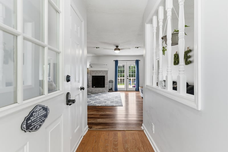 4305 Falling Leaf Ln, Nashville, TN 37207