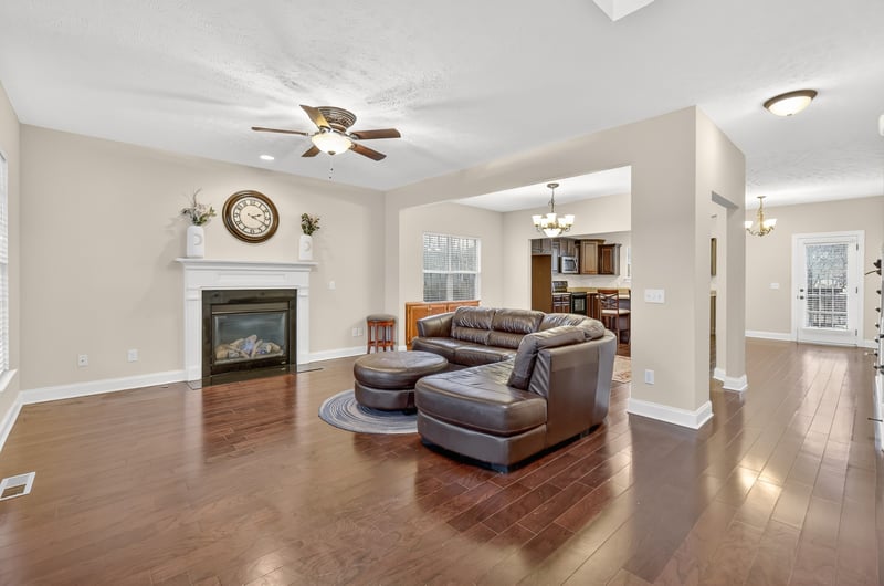 6630 Sunnywood Dr, Nashville, TN 37211