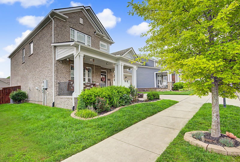 3420 Milford Dr, Thompsons Station, TN 37179