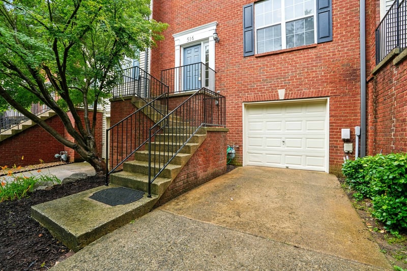 516 Huntington Ridge Dr, Nashville, TN 37211