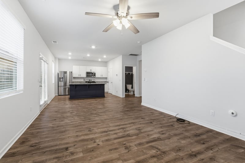 7354 Sunny Parks Dr, White House, TN 37188