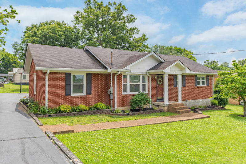1713 Wheeler Dr, Columbia, TN 38401