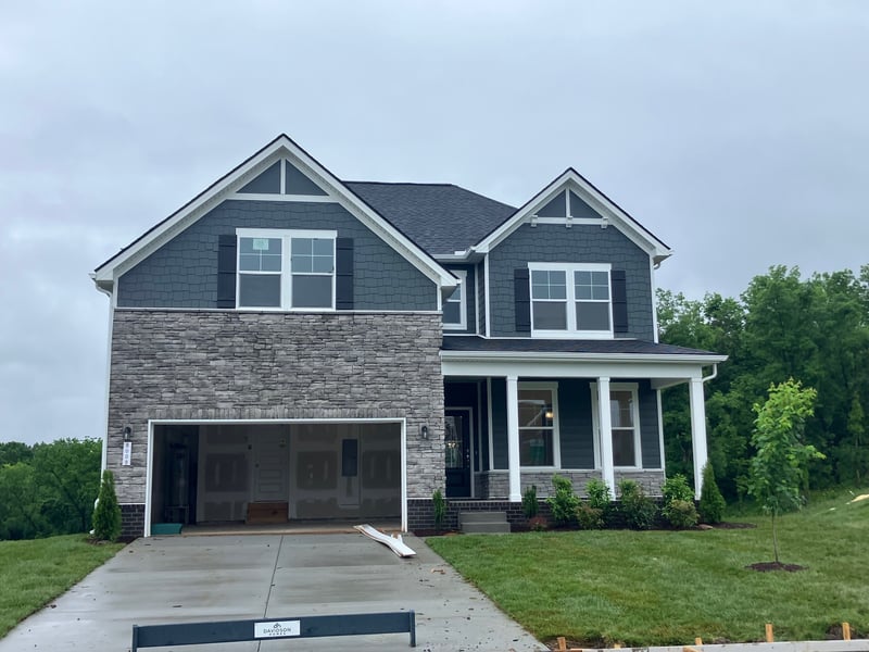 8008 Netterfield Dr, White House, TN 37188