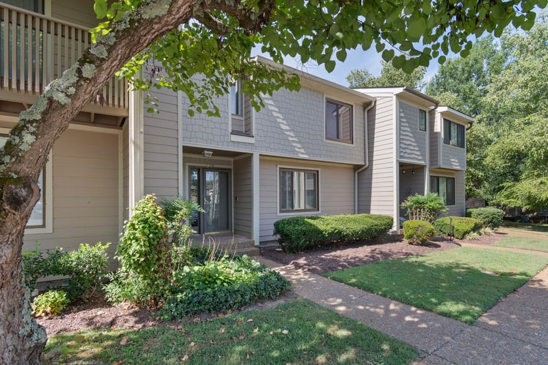529 Belle Pointe Ct, Nashville, TN 37221