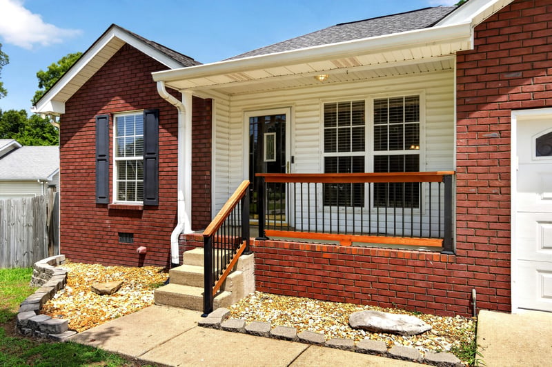 803 Spring Meadow Ln, Lebanon, TN 37087