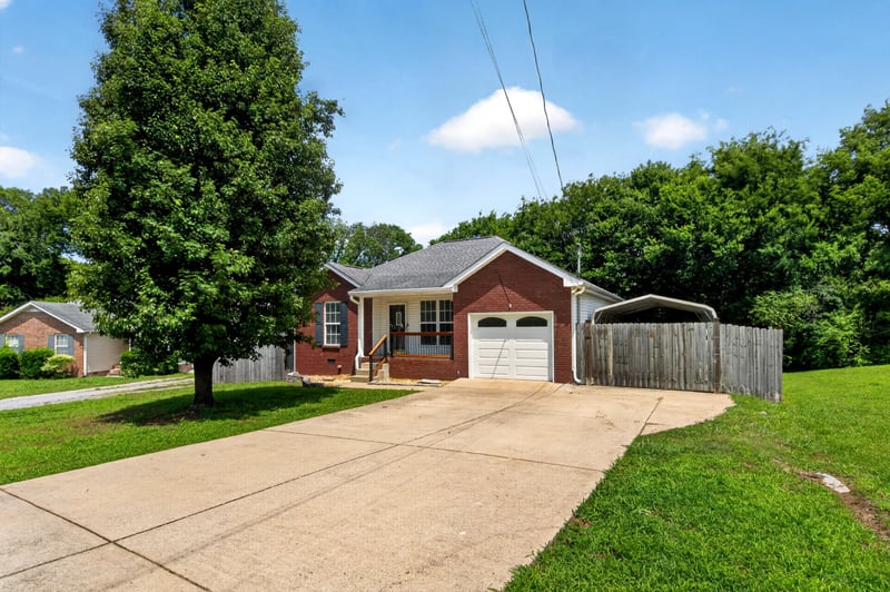 803 Spring Meadow Ln, Lebanon, TN 37087