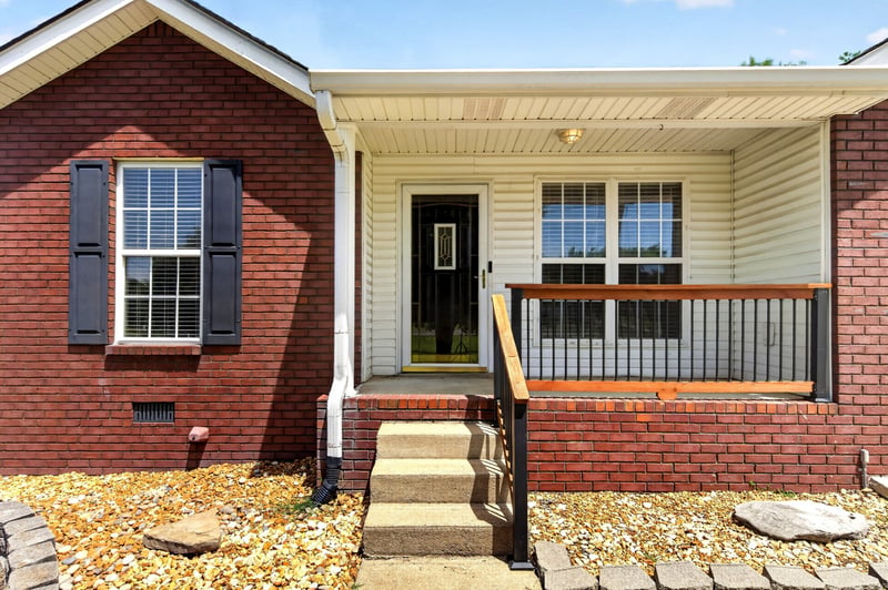 803 Spring Meadow Ln, Lebanon, TN 37087