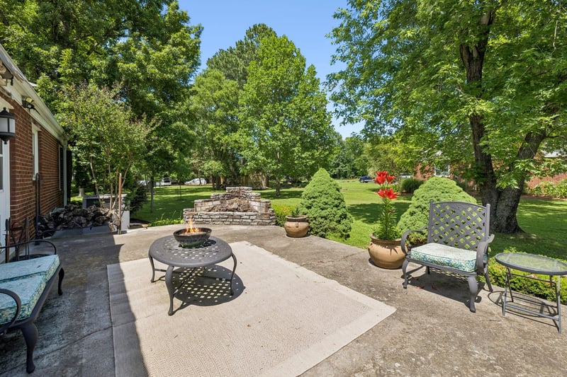 409 Pennsylvania Ave, Lebanon, TN 37087