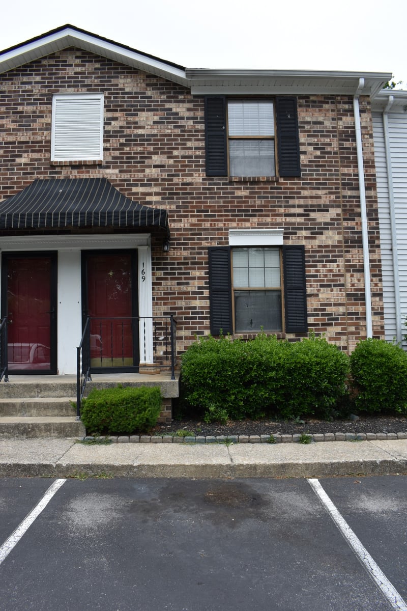 169 Edgewood Dr, Hendersonville, TN 37075