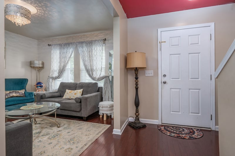 515 Creek Oak Dr, Murfreesboro, TN 37128