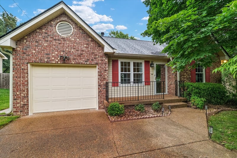 913 Fallview Trl, Nashville, TN 37211