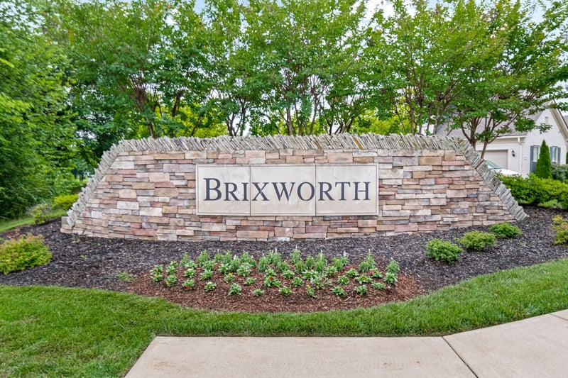 1018 Brixworth Dr, Thompsons Station, TN 37179