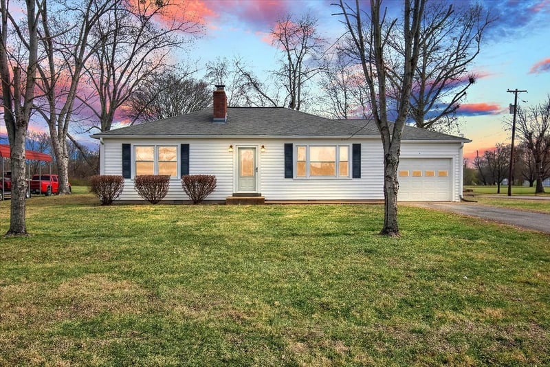 1087 Woods Ferry Rd, Gallatin, TN 37066