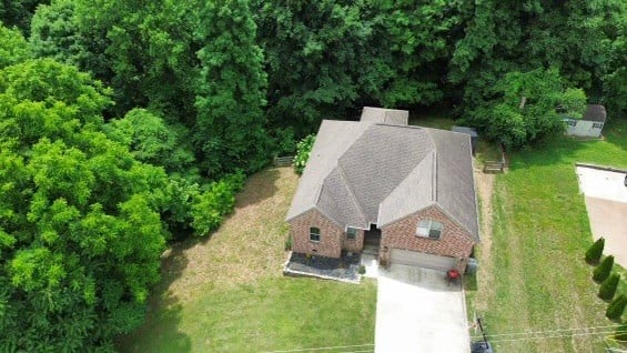 2016 Copper Kettle Cir, Pleasant View, TN 37146