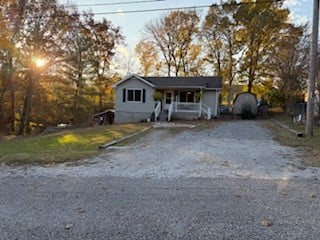 49 Roberts Ln, Lebanon, TN 37087