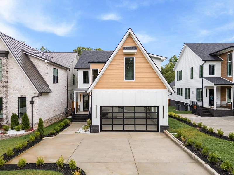 6398 Highway 100 , Nashville, TN 37205