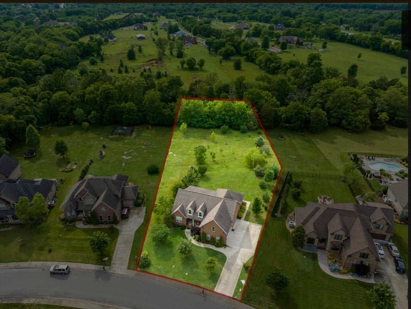 1521 Marathon Dr, Murfreesboro, TN 37129