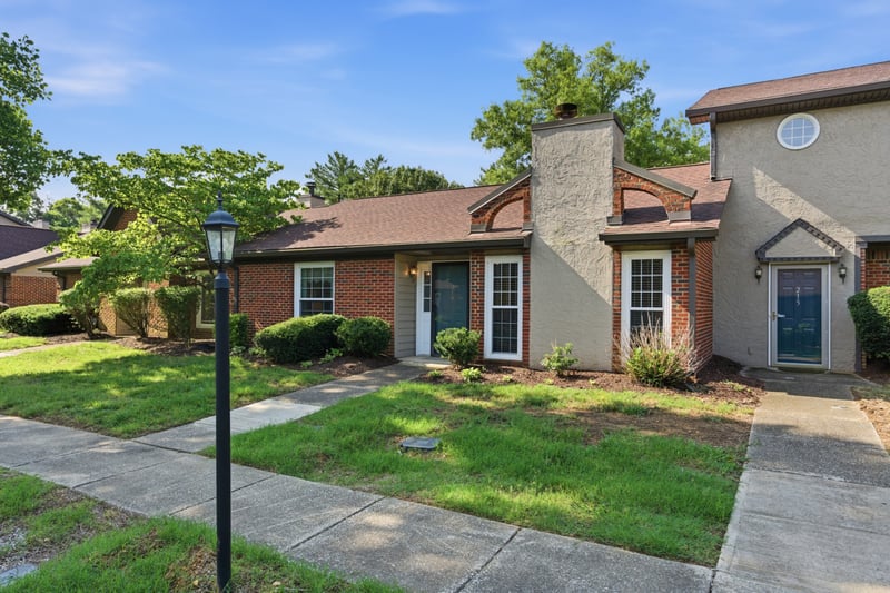 216 Highland Villa Cir, Nashville, TN 37211