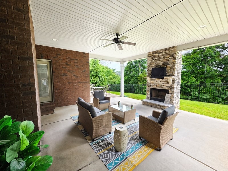 1509 Lila Dr, Murfreesboro, TN 37128