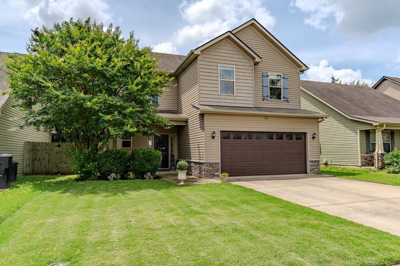 1850 Warmingfield Dr, Murfreesboro, TN 37127