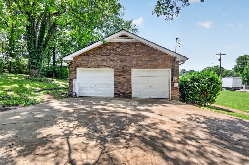 489 Canton Ps, Madison, TN 37115