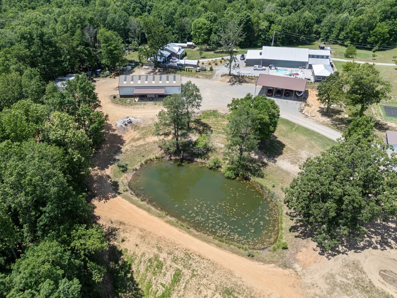 3135 Vanleer Hwy, Charlotte, TN 37036
