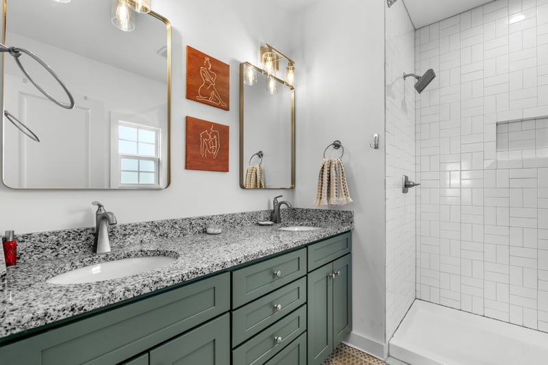 521 Lewis Ln, Charlotte, TN 37036