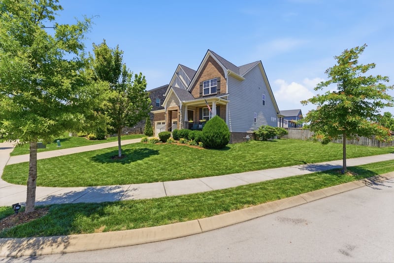 459 Rangeland Rd, Spring Hill, TN 37174