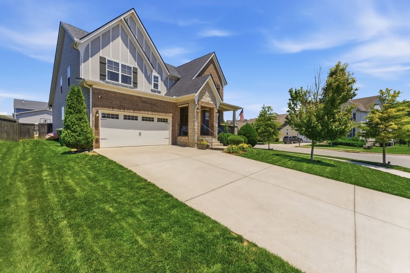 459 Rangeland Rd, Spring Hill, TN 37174