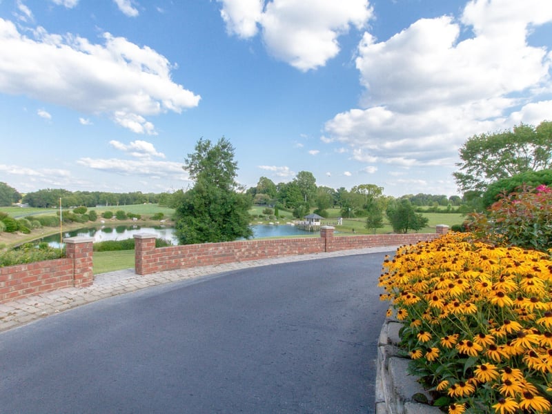 1480 Old Hunters Point Pike, Lebanon, TN 37087