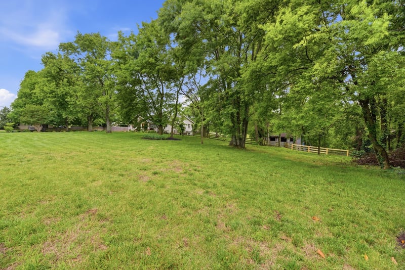 1166 Lake Rd, Nolensville, TN 37135