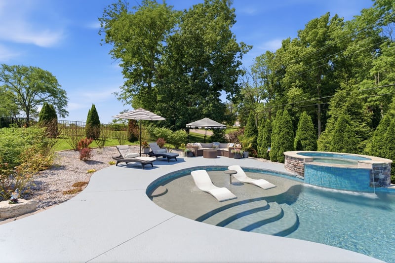 127 Waters Hill Cir, Lebanon, TN 37087