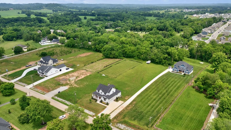 1514 Frye Rd, Columbia, TN 38401